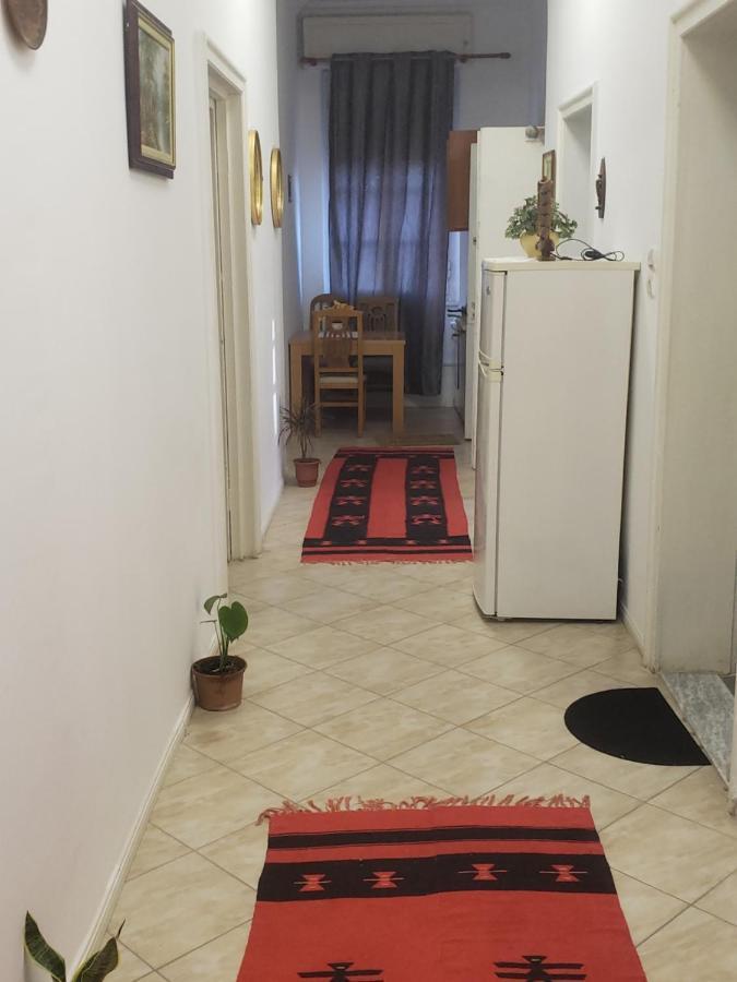 Hostel Oakland Тирана Екстериор снимка
